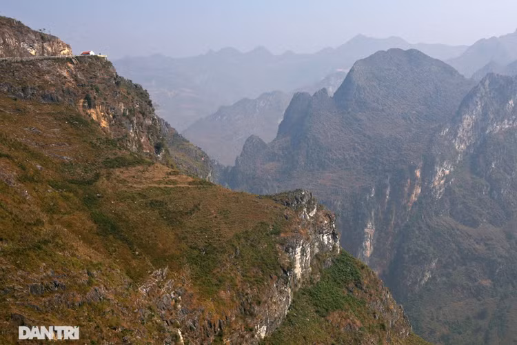 Hoang sơ đỉnh Mã Pì Lèng của hơn một thập kỷ trước - 9