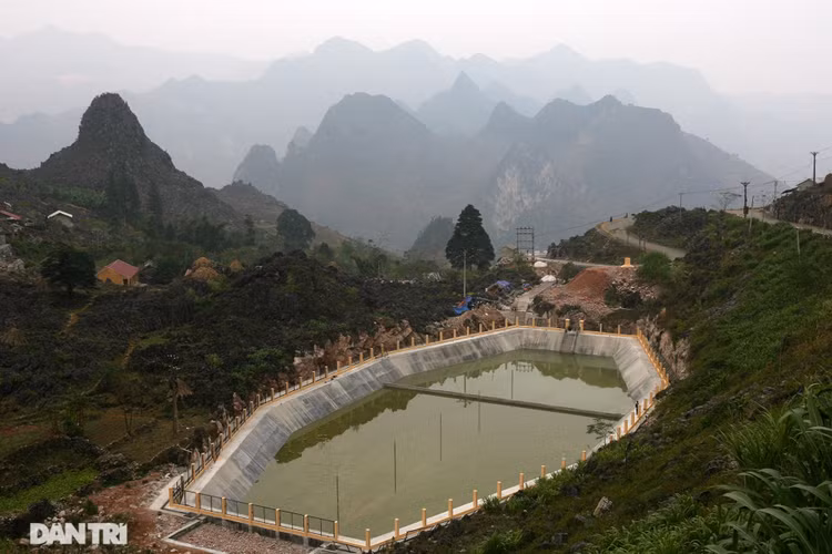 Hoang sơ đỉnh Mã Pì Lèng của hơn một thập kỷ trước - 18