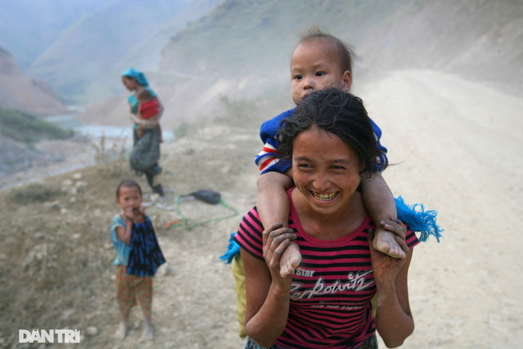 Hoang sơ đỉnh Mã Pì Lèng của hơn một thập kỷ trước - 6