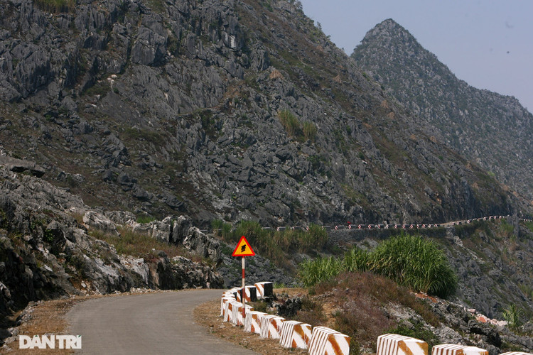 Hoang sơ đỉnh Mã Pì Lèng của hơn một thập kỷ trước - 3