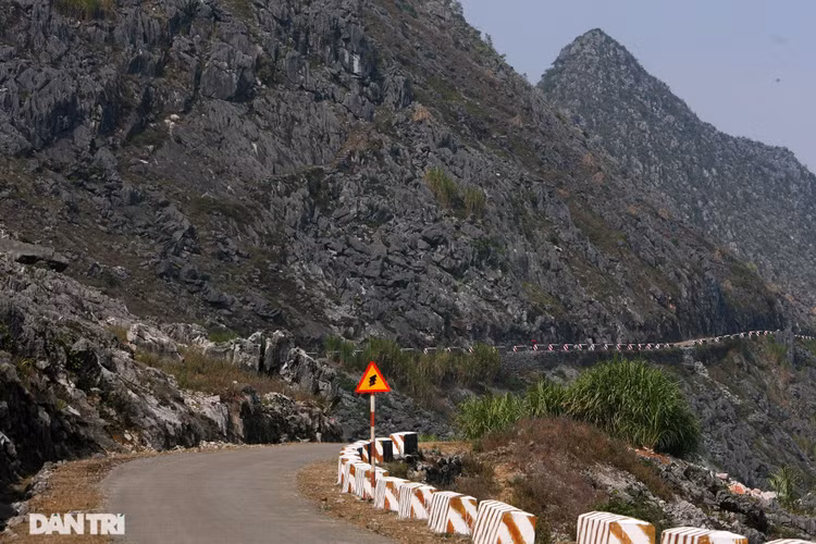 Hoang sơ đỉnh Mã Pì Lèng của hơn một thập kỷ trước - 3