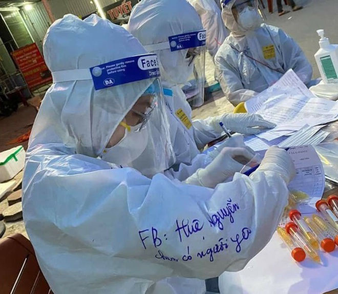 Xúc động thư gửi mẹ của nữ sinh vượt hơn 1.000 km vào tâm dịch - 1