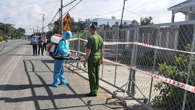 Tiền Giang thần tốc truy vết người tiếp xúc  với 2 ca nghi mắc COVID-19 tại TP. Mỹ Tho ảnh 1