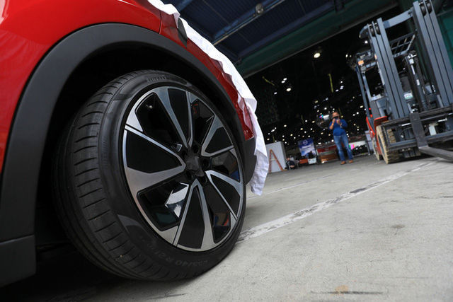 Ngắm ảnh "nóng" của VinFast VF e35 và VF e36 trước giờ triển lãm Los Angeles Auto Show ảnh 7