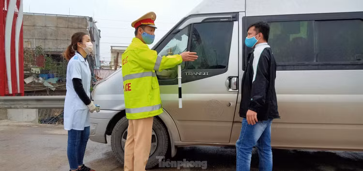 Thái Bình họp khẩn đối phó 5 ca dương tính vừa ghi nhận ảnh 2