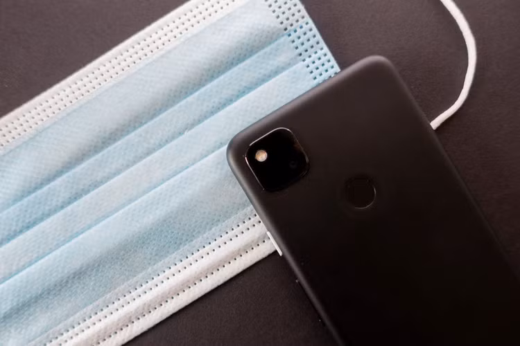 Với ứng dụng điện thoại, bạn có thể an tâm khi dịch bệnh diễn ra trong cộng đồng hay báo động để bạn đi xét nghiệm Covid-19, để đối phó với đại dịch tốt hơn.