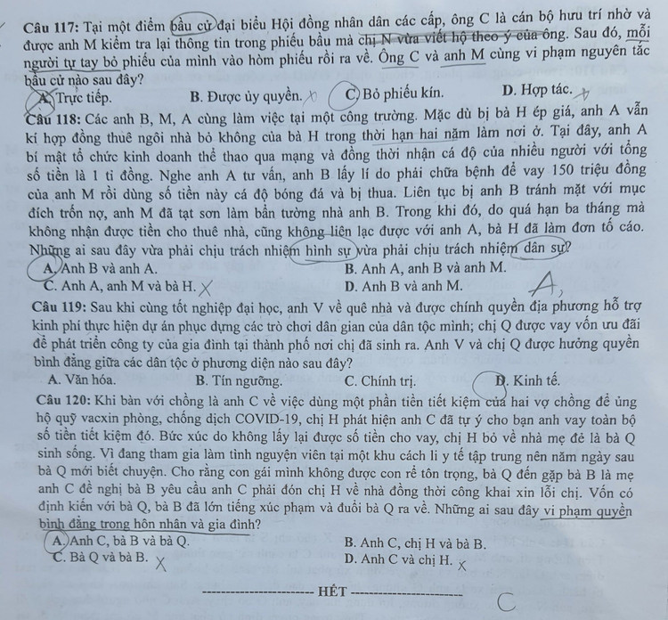 Dap an mon Giao duc Cong dan anh 4