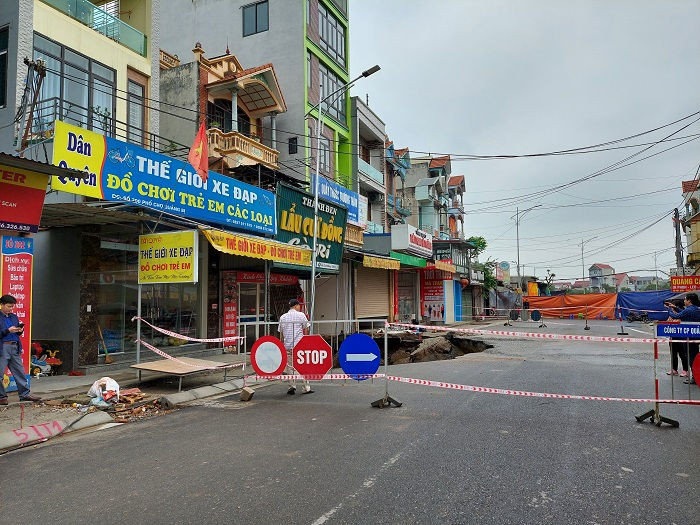 Vụ “hố tử thần” ở huyện Chương Mỹ: Đã có phương án khắc phục ảnh 1