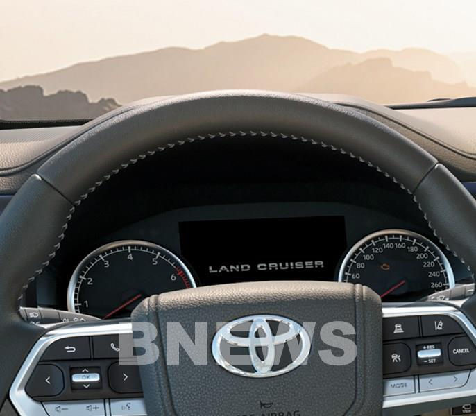 Land Cruiser thế hệ mới 70 năm về Việt Nam có giá bán hơn 4 tỷ đồng ảnh 3