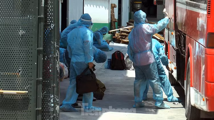 Thêm một khu vực bị phong toả ở huyện Thường Tín sau khi 3 công nhân mắc COVID-19 ảnh 9