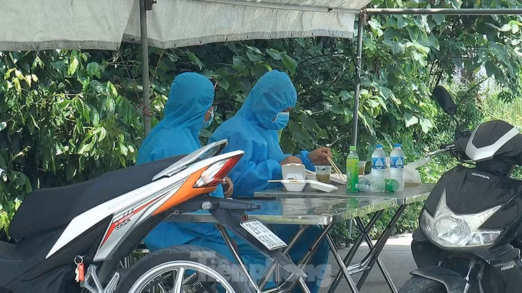 Thêm một khu vực bị phong toả ở huyện Thường Tín sau khi 3 công nhân mắc COVID-19 ảnh 10