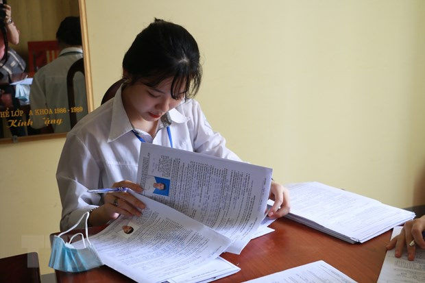 Xet tuyen dai hoc: Thi sinh can nhac dang ky nguyen vong phu hop hinh anh 2