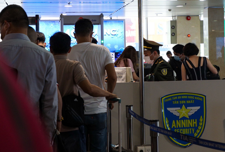 tan son nhat qua tai anh 4