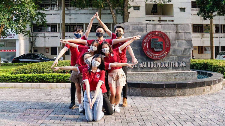 Điểm chuẩn Trường ĐH Ngoại thương ở Hà Nội, TP.HCM: A00 thấp nhất 28,05 điểm ảnh 1 Sinh viên Trường ĐH Ngoại thương /// Phương Hiền