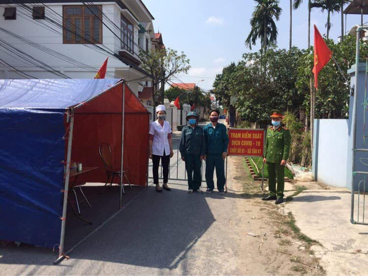 Phát hiện ca Covid-19 đầu tiên, huyện Tứ Kỳ phong tỏa 1 cụm dân cư - 1