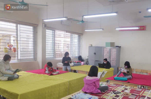 Cô giáo chủ nhiệm chia sẻ về cuộc sống bên trong khu cách ly trường Tiểu học Xuân Phương: Đón Tết trong này cũng không quá tệ, chỉ cầu mọi người bình an - Ảnh 4.