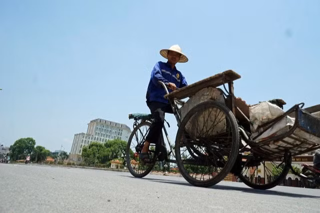 Khi nào đợt nắng nóng gay gắt ở miền Bắc và Trung Bộ chấm dứt? - 1