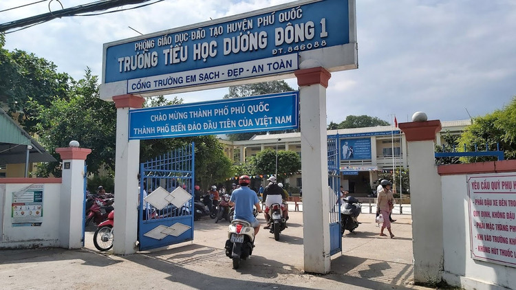 Học sinh Kiên Giang trở lại trường vào ngày 4.10 /// HOÀNG TRUNG