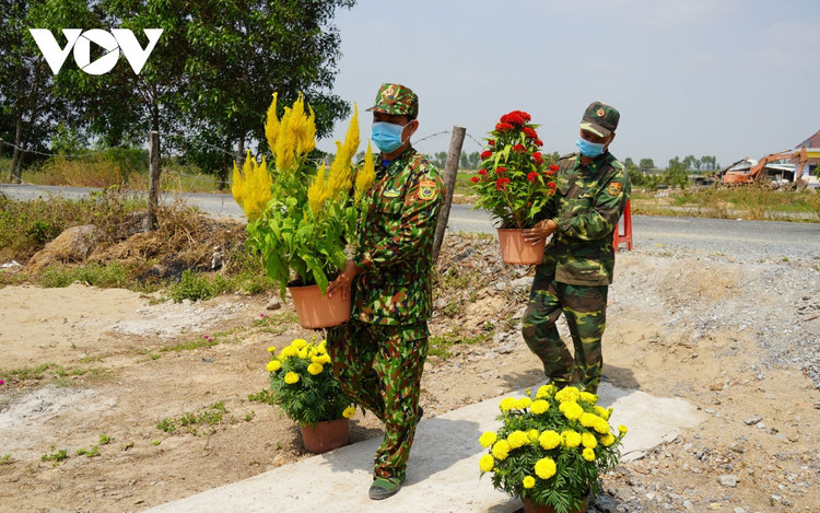 Lính vùng biển đón Tết ở vùng biên ảnh 1