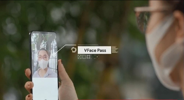 Tháng 5/2020, VinAI trở thành một trong những đơn vị đầu tiên trên thế giới công bố nghiên cứu thành công công nghệ nhận diện dùng khẩu trang.