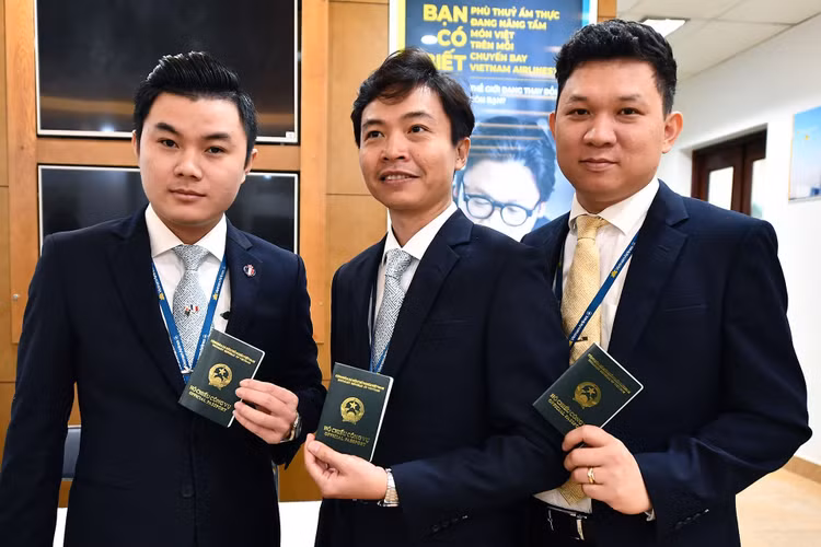 Cuc Hang khong ap dung ho chieu vaccine anh 1