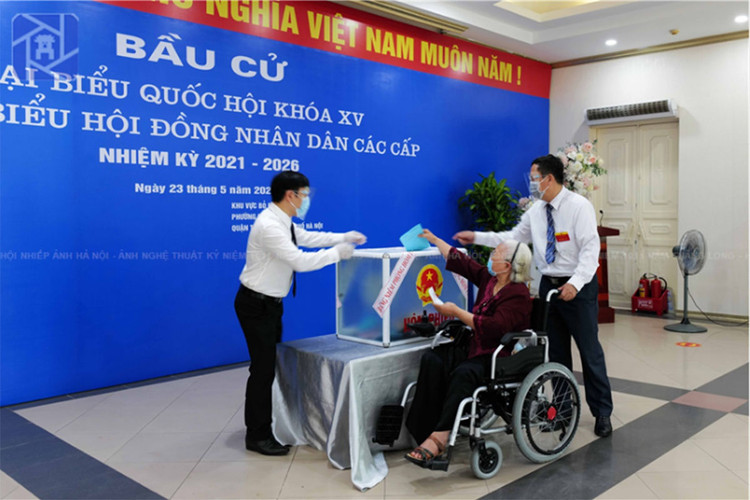 Sự kiện văn hóa nổi bật tuần qua: Hội Nhiếp ảnh nghệ thuật Hà Nội giải trình mùa giải thảm họa - ảnh 1
