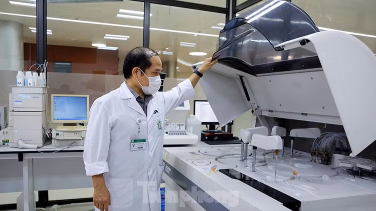 Bệnh viện dã chiến Bạch Mai cơ sở 2 sẵn sàng điều trị bệnh nhân COVID ảnh 5