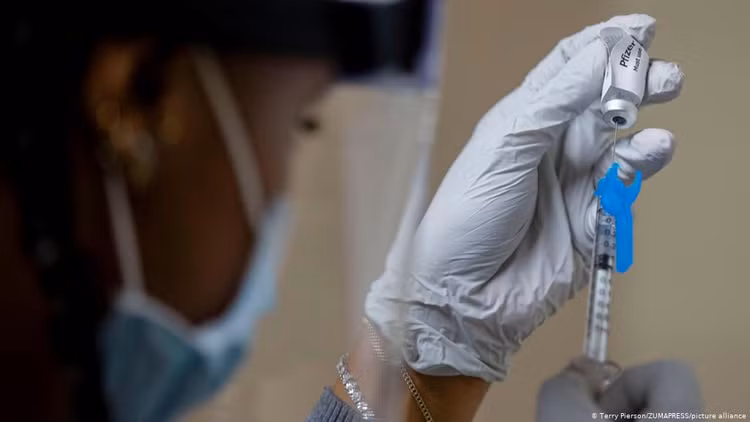 23 người ở Na Uy tử vong sau khi tiêm vắc xin Covid-19 - 1