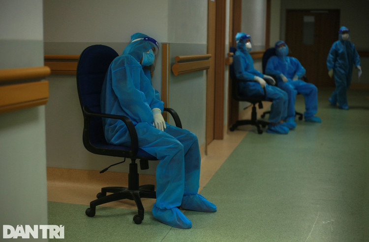 TPHCM đã đủ điều kiện mở lại các hoạt động và mở ra sao? - 2