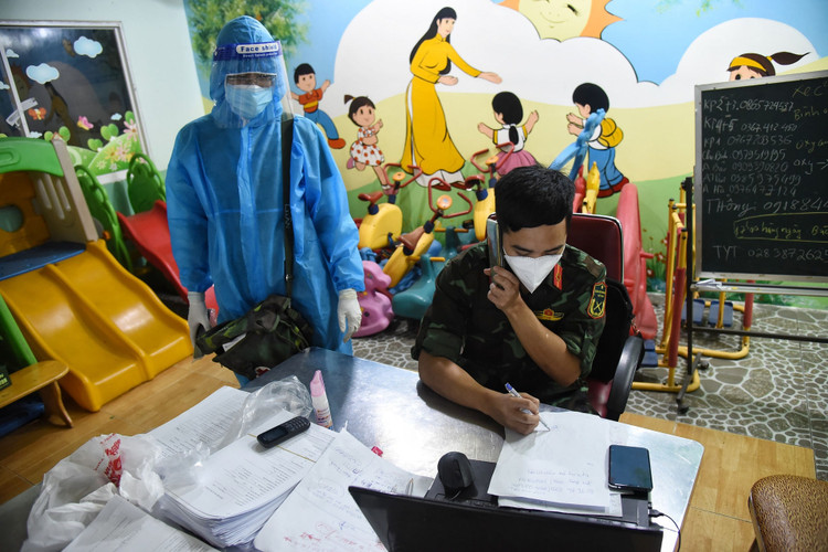 Quan doi ho tro TP.HCM anh 2