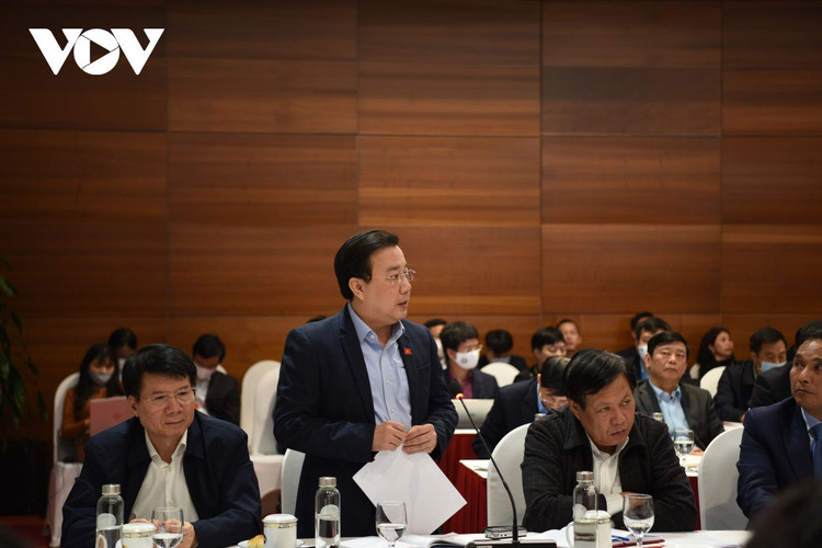 Từ "bài học Vân Đồn", Hà Nội xét nghiệm toàn bộ nhân viên sân bay Nội Bài ảnh 1