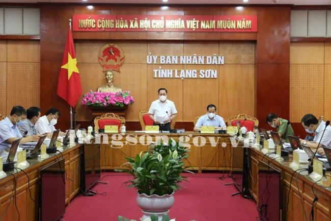 Xuất hiện ổ dịch tại ngân hàng, Lạng Sơn giãn cách xã hội huyện Hữu Lũng - 1