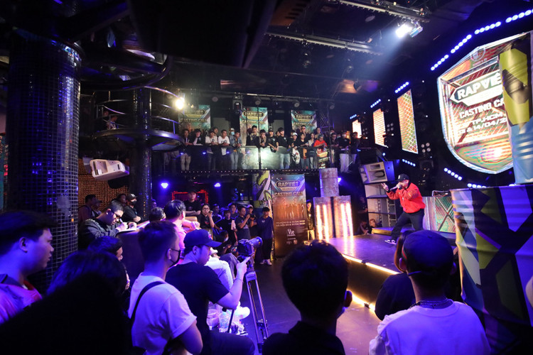 casting rap viet mua 2 anh 1