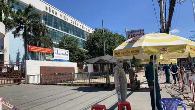 Loạt cơ sở y tế bị phong toả liên quan ổ dịch COVID-19 ở TPHCM ảnh 2