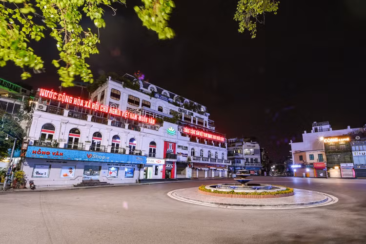 Duong pho Ha Noi vang ve anh 3