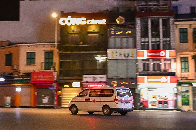 Duong pho Ha Noi vang ve anh 14