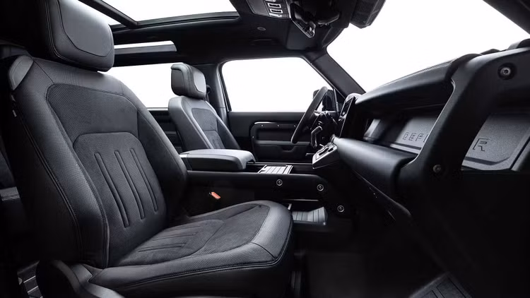 Land Rover Defender V8 anh 6