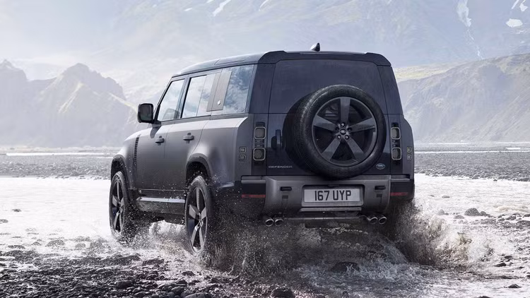 Land Rover Defender V8 anh 3