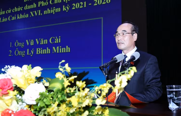 Nhiều địa phương bầu lãnh đạo HĐND, UBND tỉnh