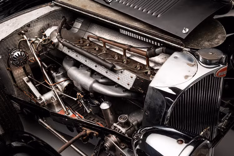 Bugatti Type 57S anh 11