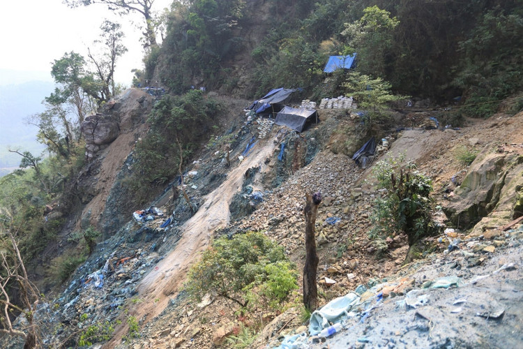 “Vàng tặc” lộng hành ở mỏ vàng Bồng Miêu, Quảng Nam ảnh 12