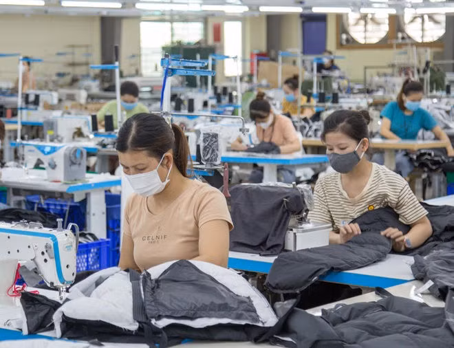 Đại bàng chưa bay đi đâu - 1