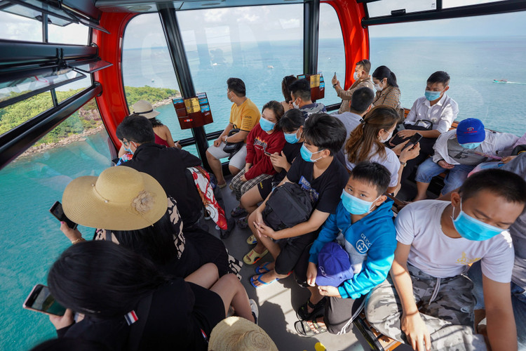 canh chen lan giua mua dich dip 30/4 anh 22