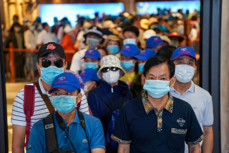 canh chen lan giua mua dich dip 30/4 anh 20