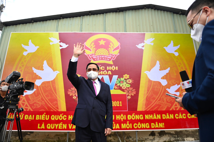 Thu tuong Pham Minh Chinh bo phieu anh 7