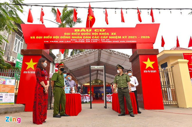 bau cu dai bieu Quoc hoi va HDND anh 39