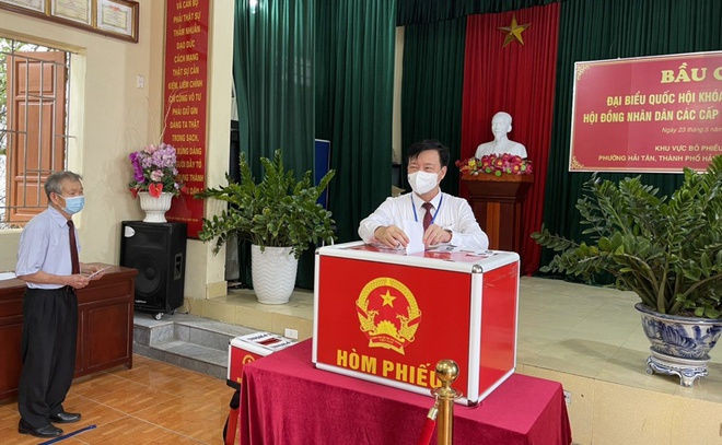 bau cu dai bieu Quoc hoi va HDND anh 13