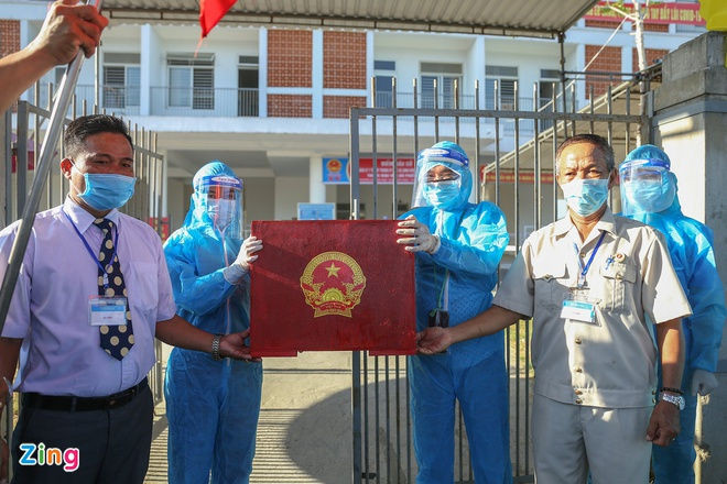 bau cu dai bieu Quoc hoi va HDND anh 50