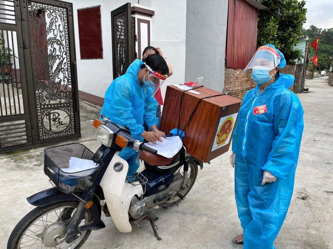 bau cu dai bieu Quoc hoi va HDND anh 6