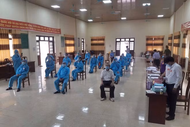 bau cu dai bieu Quoc hoi va HDND anh 7